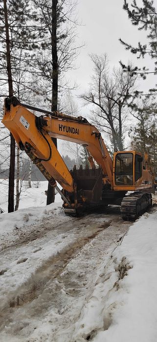 Экскаватор гусеничный продам