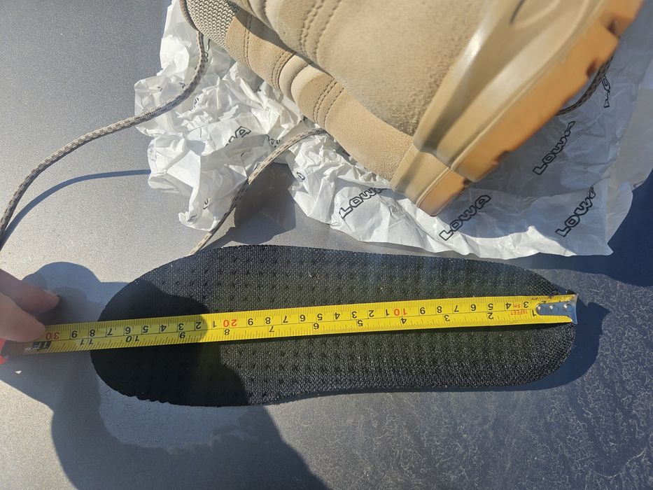 Bocanci Lowa 42 militari