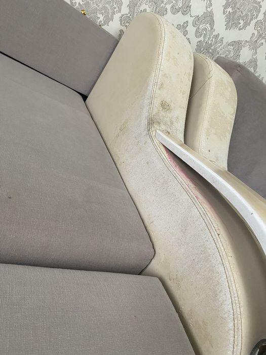 Срочно продам диван!