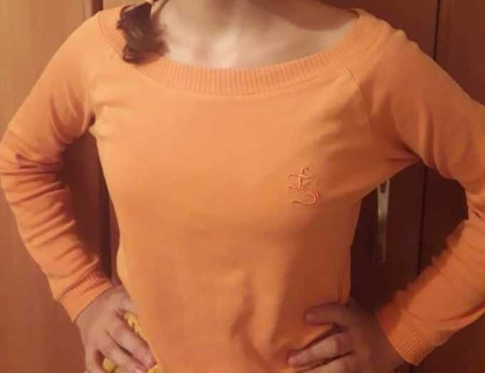 Bluza portocalie cu decolteu barcuta