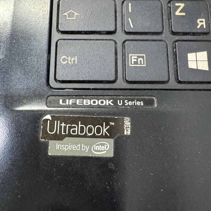 Ультрабук Fujitsu