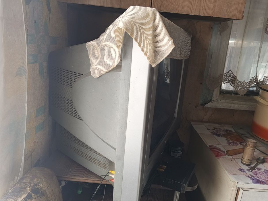 Продам телевизор, AKIRA,ТАСТ