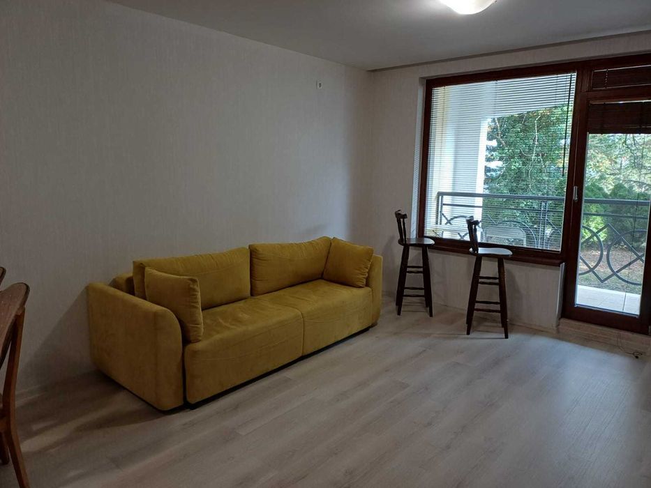 Голям Двустаен обзаведен апартамент