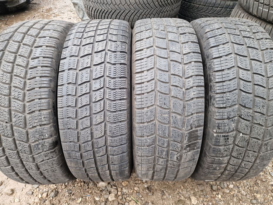 Anvelope 235/65R16C marca Vredestein, M +S, DOT 2023 ,6.5 mm