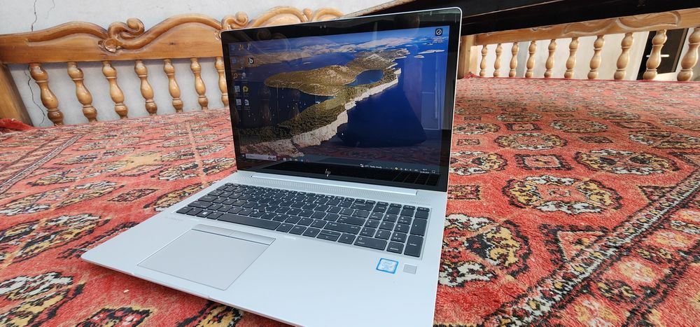 HP Intel(R) Core i7 2.11GHz 16GB Windows 10 pro Мошный Новтбук