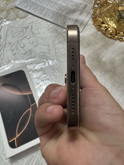 iPhone 16 pro max 1 tr