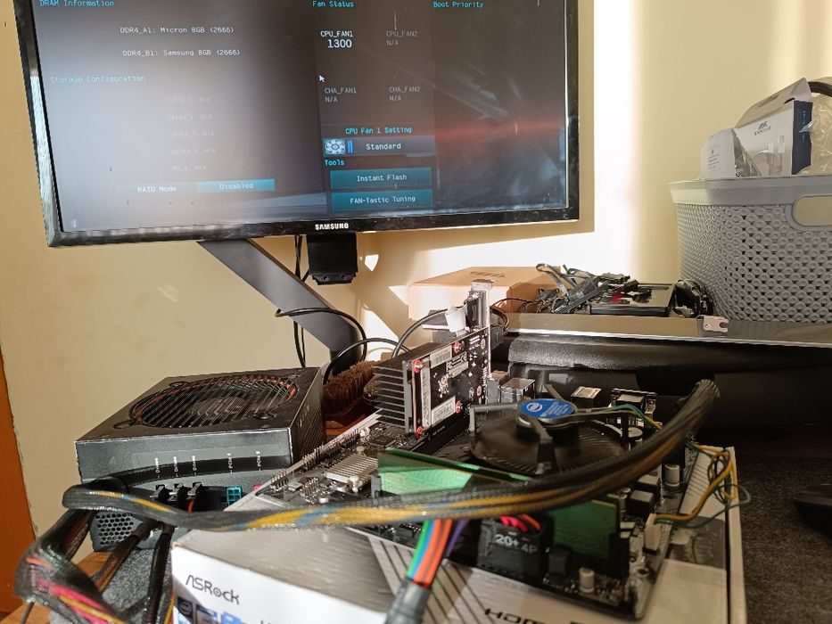 Комбо Asrock H510M/I5 11400F и боксов кулер