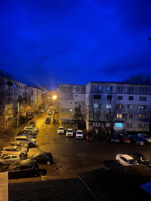 Apartament Zona Piata Orizont 2 camere pret negociabil