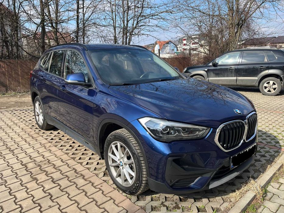 BMW X1 xDrive18d - Automat(4x4) - Parcare automată - (Noiembrie 2019)