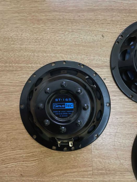 Усилвател Raweland XCA 400 + Система колони + пищялки Sinustec ST165