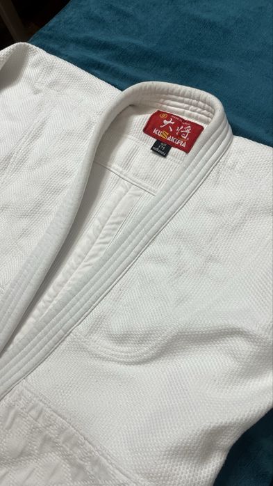 Кимоно Sakura для дзюдо