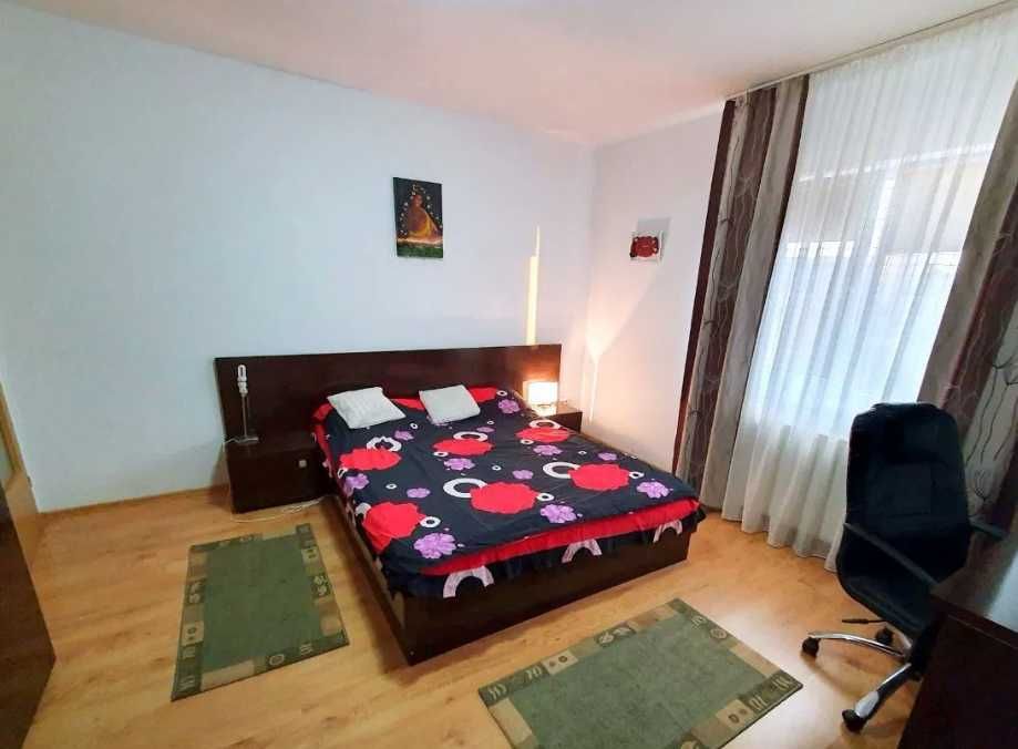 Дава се под наем Четиристаен апартамент в Пловдив, Западен - 96 кв.м за 255 € - Снимка #2