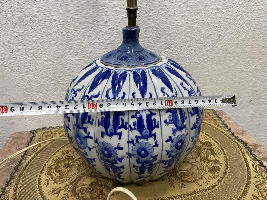 Холандска порцеланова ламп
