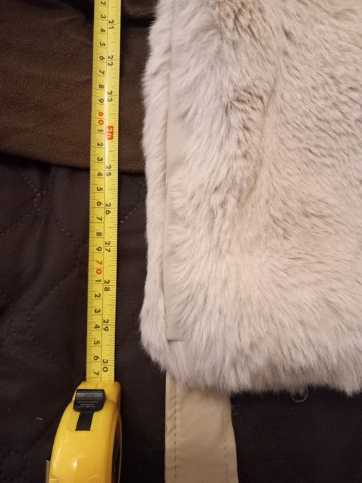 Пухкав зимен елек