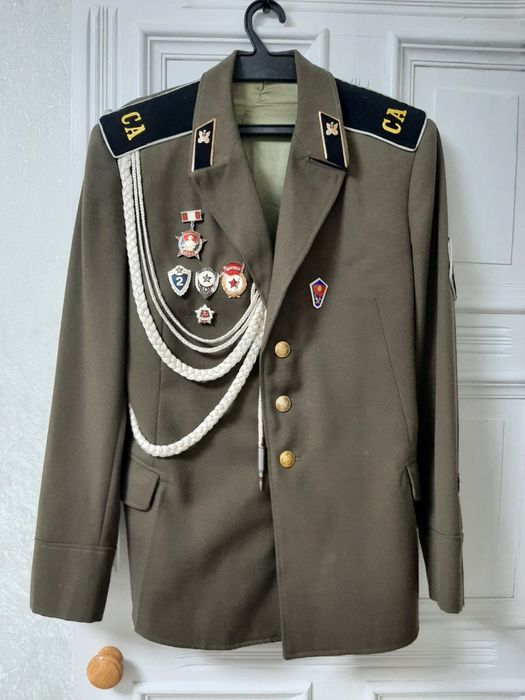 Продам дембельский китель .