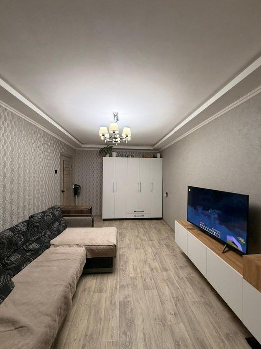 Продаётся 2 комн район.Автопарк