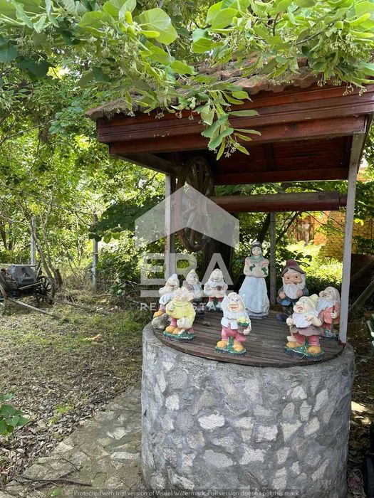 Продава се Къща в Русе, Център - 127 кв.м за 1260 €/кв.м - Снимка #12