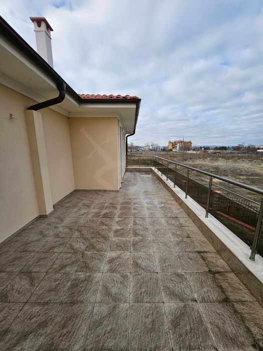 Двуетажна къща в Поморие 54920