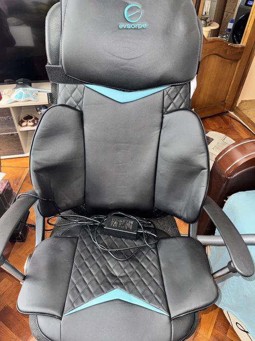 Scaun de masaj multifunctional