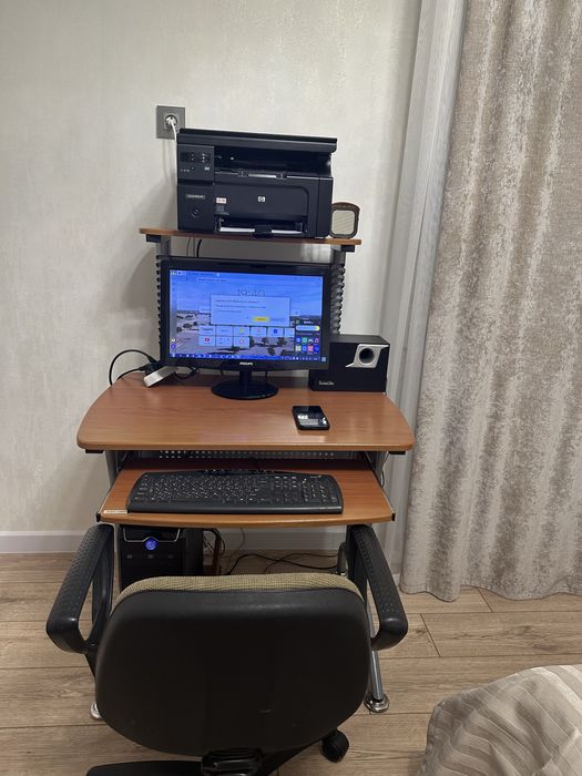 Готовое рабочее место-компютер+стол+стул.