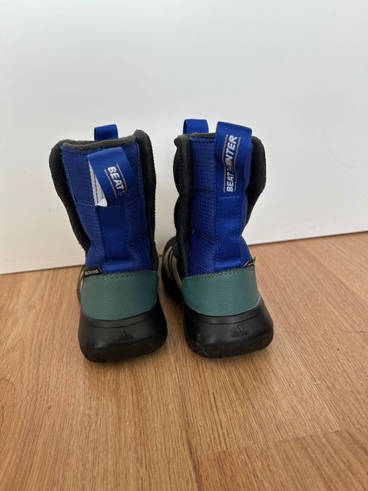 Зимни ботушки Adidas размер 28