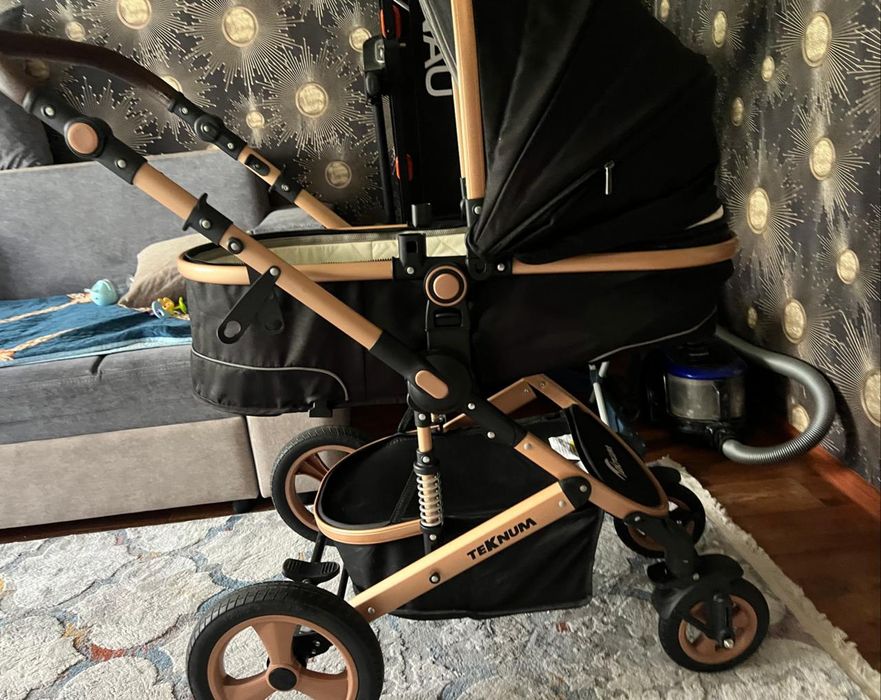 Продам коляску и ходунки