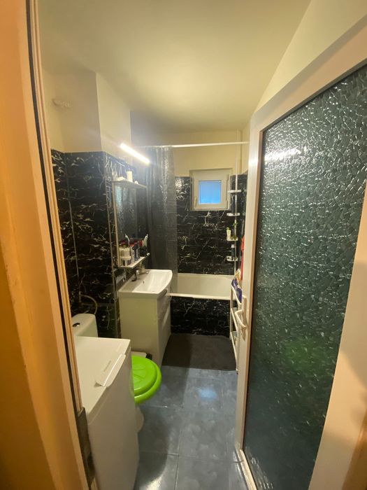 Vând Apartament 2 camere, decomandat Freidorf