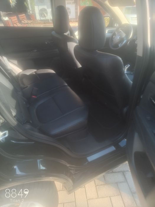 Mitsubishi Oulander,plag in hibrid,cu gpl
