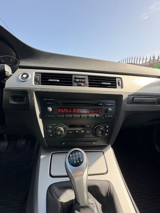 Bmw E 91 2007   2.0 diesel