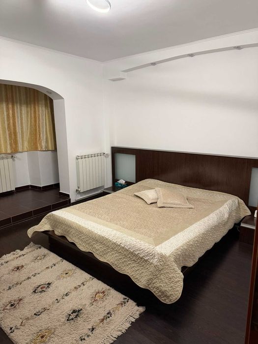 Apartament 3 camere de vanzare CENTRU (Cantacuzino) - direct de la PROPRIETAR