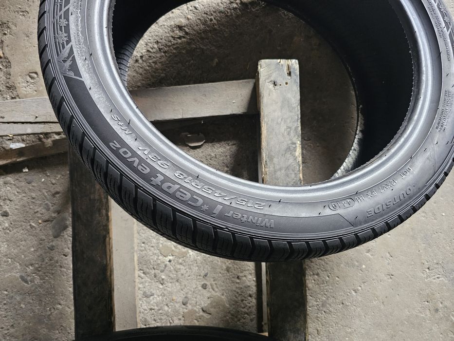 2 anvelope iarna 215 45 18 Hankook 6.2mm