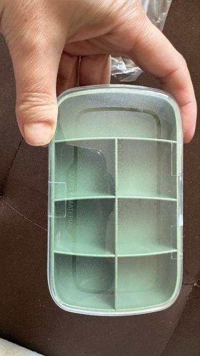 Кутийка за лекарства нова