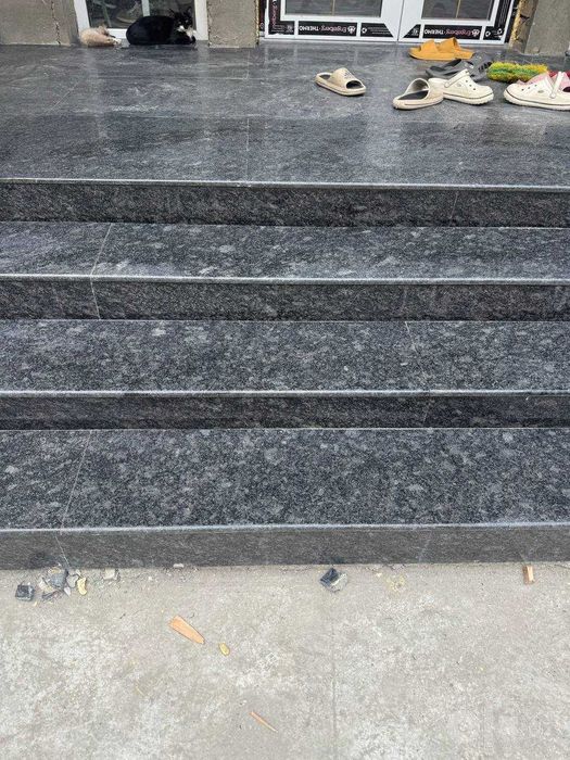 Steel grey Fasad sokoli uchun granit tosh / rangi o'zgarmas tosh