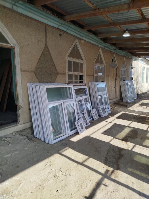 Optomga plastik eshik derazalar tayyorlab beramiz