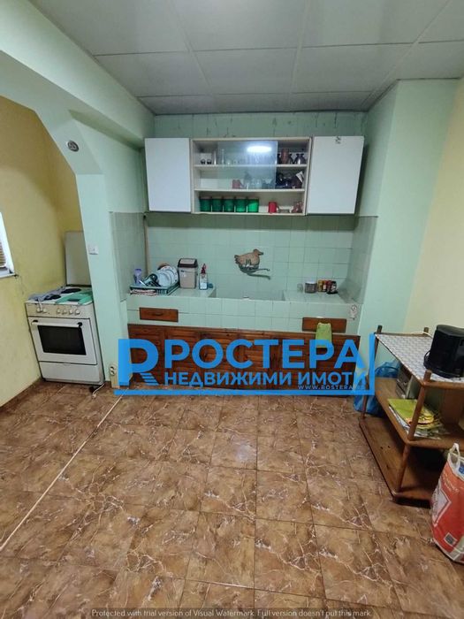 Продава се Тристаен апартамент в Търговище, Запад 2 - 78 кв.м за 621 €/кв.м - Снимка #1