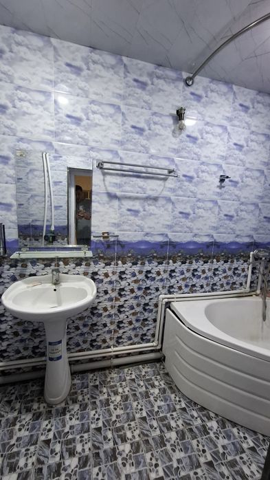 Ховли уй сотилади