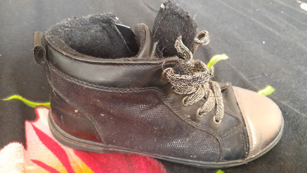 КРоссовки для девочки