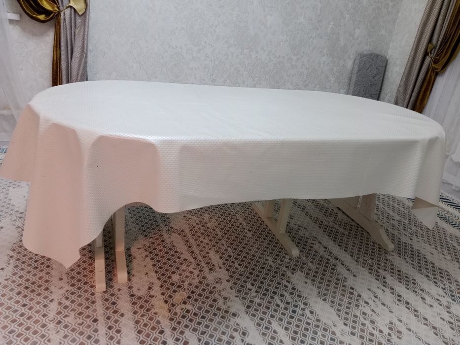 продам стол и стулья