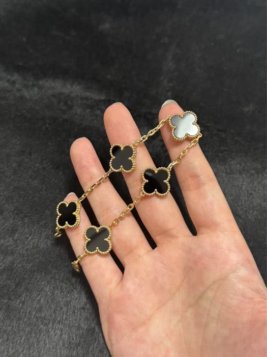 Браслет Van Cleef & Arpels Alhambra 750