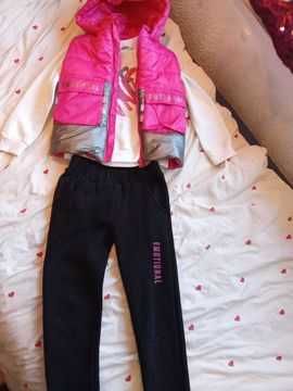 Два екипа 6  г. момче и момиче за 28 евро.