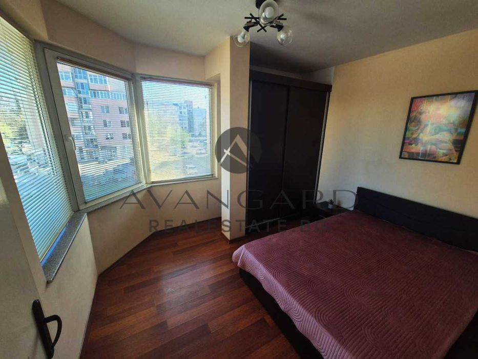 Продава се Двустаен апартамент в Пловдив, Кючук Париж - 65 кв.м за 1887 €/кв.м - Снимка #2