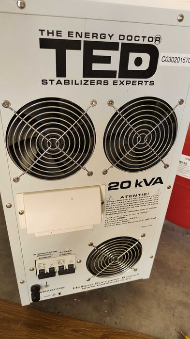 Stabilizator de tensiune 20kv de calitate cu servomotor și rest de garanție 3luni.