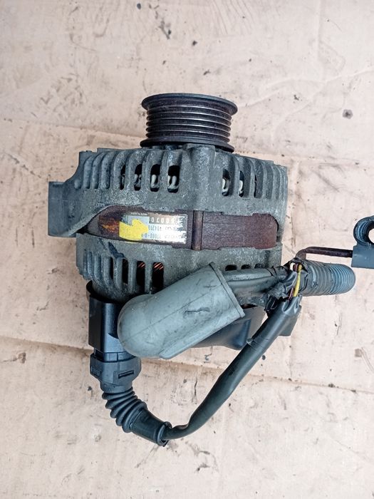 Генератор Toyota  land cruiser