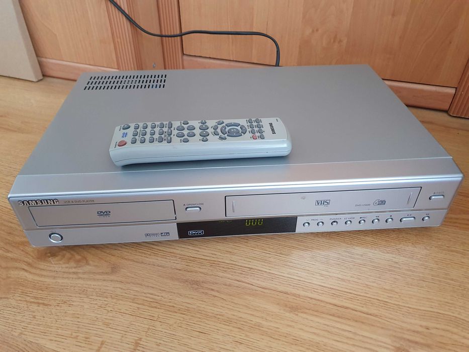 Система  -SAMSUNG DVD-V5600