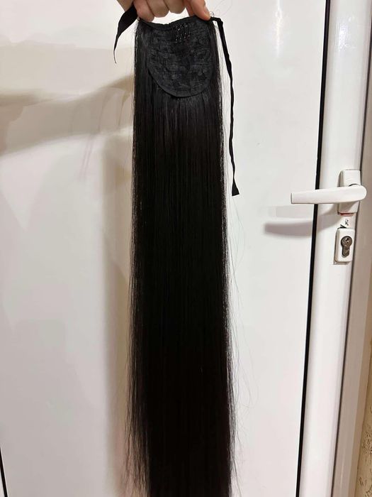 Продавам Естествена Коса