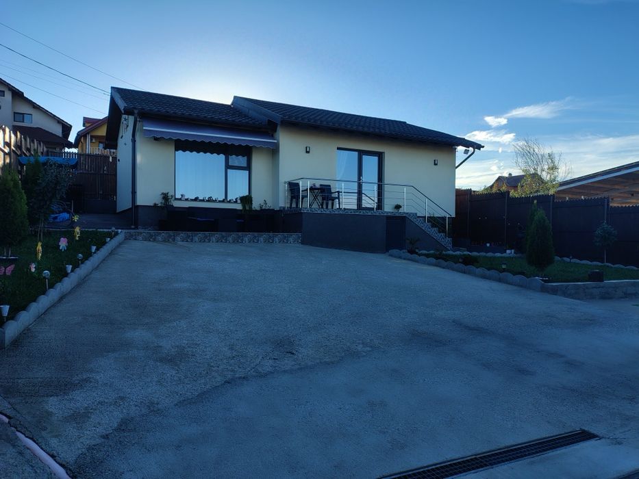 Proprietar ! Casa la cheie cu panorama superbă și intimitate