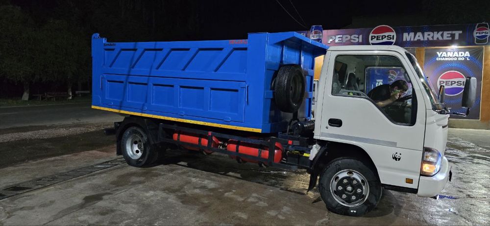 Исузи самосвал сотилади