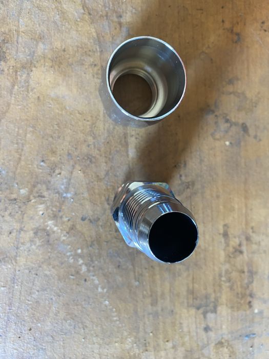 Фитинг поворотный для рукавов