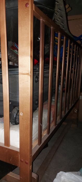 Отдам детскую  кровать