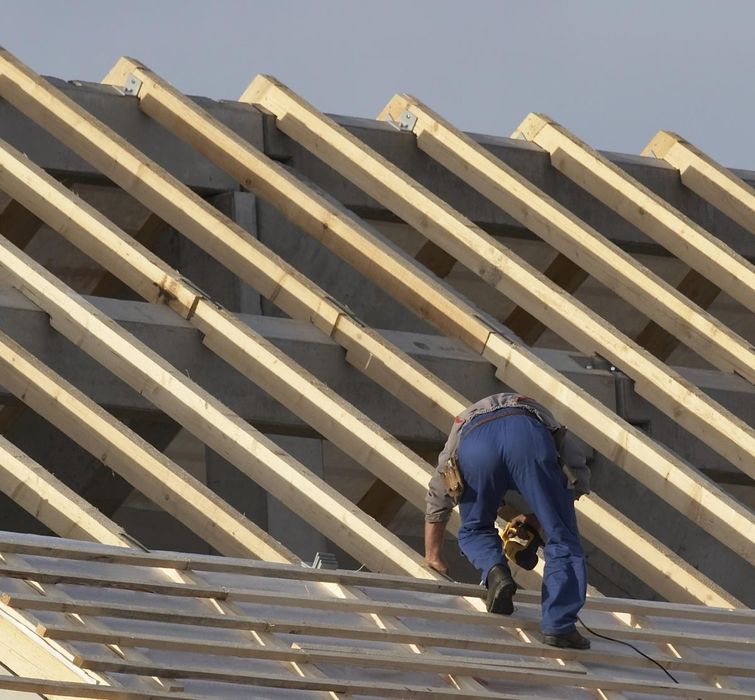 Montaj Acoperisuri • Reparatii Acoperisuri • Dulgherie • Tabla Lindab • Sisteme Pluviale